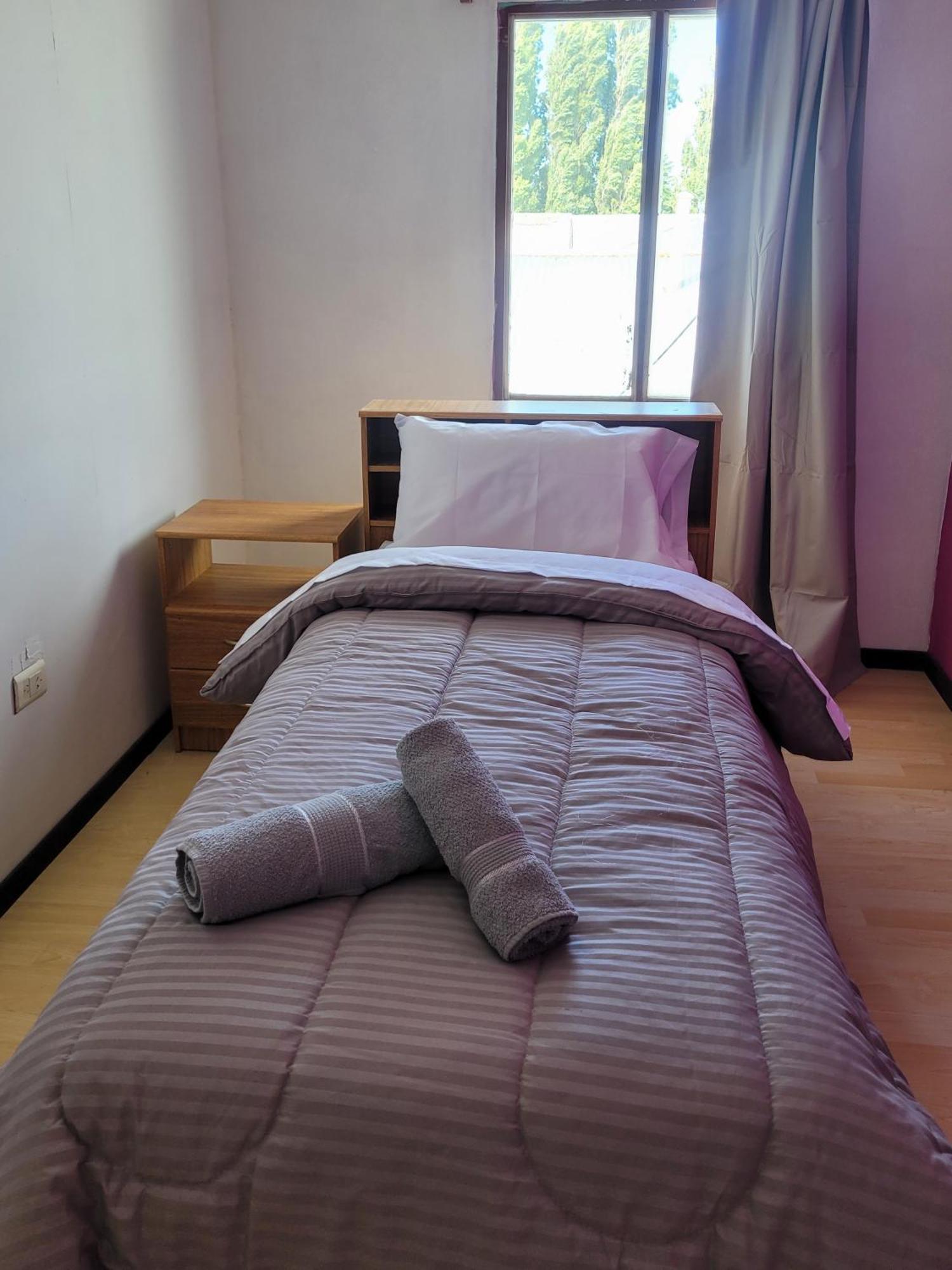 Hostel Tierra Patagonica Перито-Морено Экстерьер фото